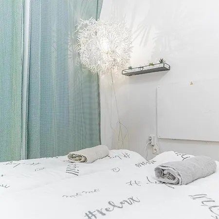 Charming 2Br Apt With Central Location In Vienna Exterior photo
