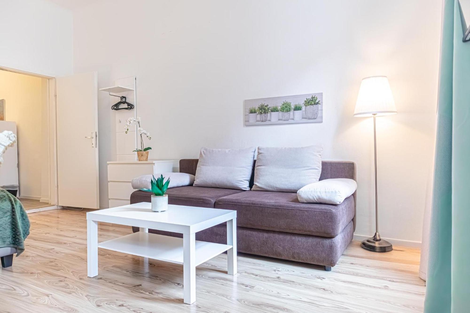 Charming 2br With Location In Apartament
