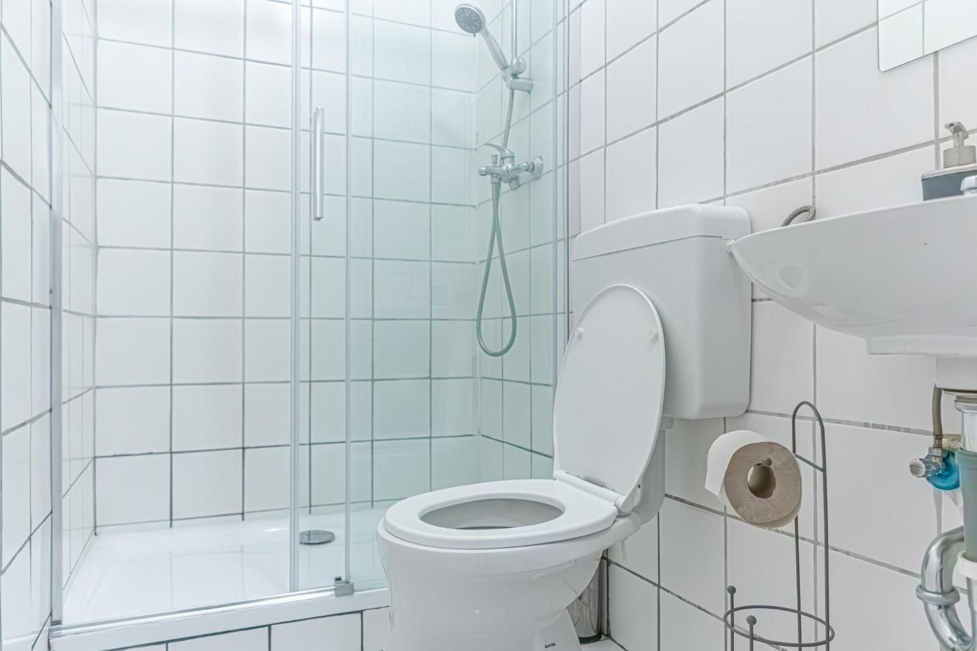 Charming 2br With Location In Apartament *